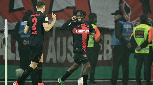 高清直播-维尔茨2球1助造大胜，勒沃库森国内双冠进入倒计时