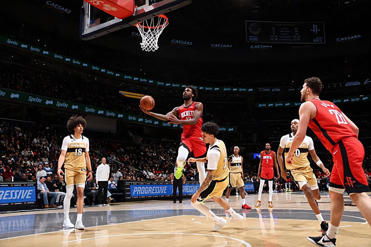 蓝鲸体育直播-场上作用确实非常明显，但火箭锋线新星的心态发生了明显的变化？