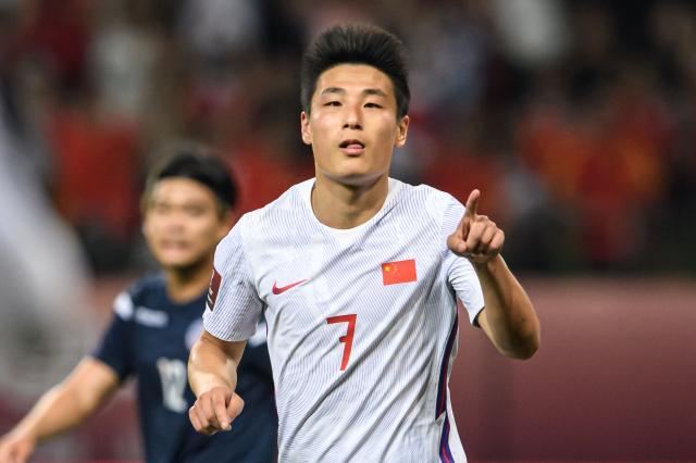 蓝鲸体育直播-看点：武磊回国足能否曲线自救？第8次驰援最大挑战